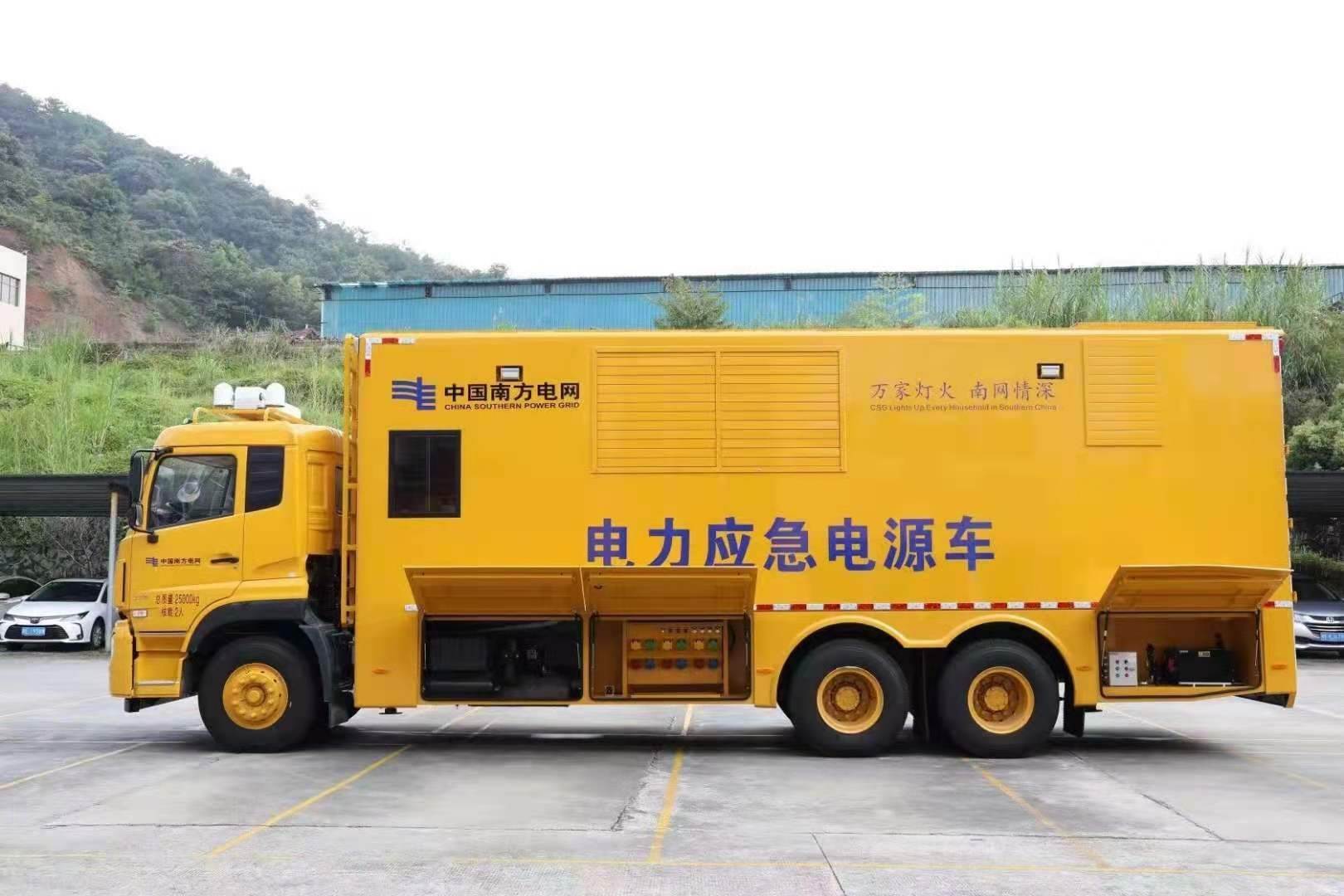 巩义安康大型柴油发电机发电车UPS电源出租租赁